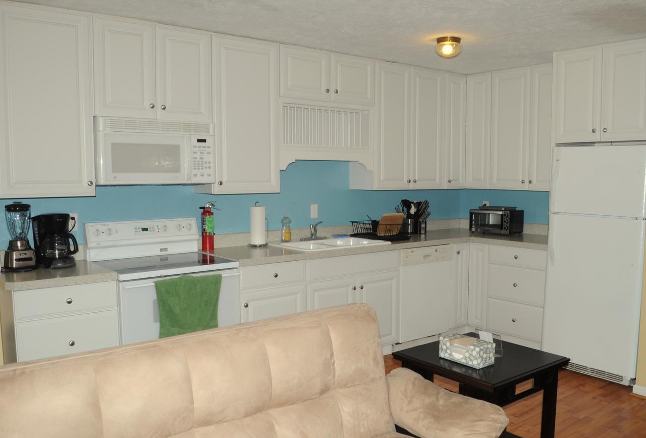 The M-22 Inn Glen Arbor Bagian luar foto