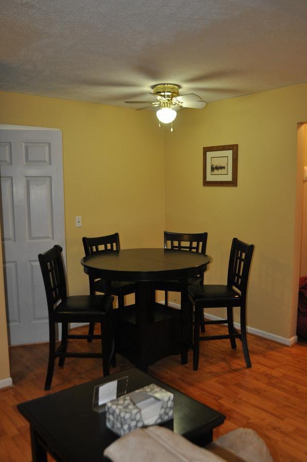 The M-22 Inn Glen Arbor Bagian luar foto